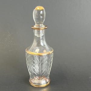 Vintage Clear Glass with Gold Trim Perfume Bottle/Decanter with Stopper