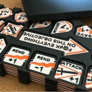 Age of Sigmar (AoS) compatible Reminder Tokens with Travel Box - AoS Buff Tracker