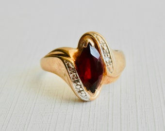 10K Vintage Garnet Ring, Red Garnet, January Birthstone, Yellow Gold, Marquise Stone, Size 6.25, Diamond Ring, 9.5mm Stone, Retro Jewelry