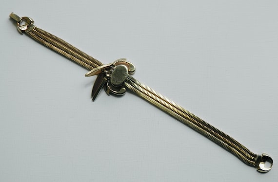 Rare Vintage MONET Bracelet, Elite Series, Gold T… - image 4