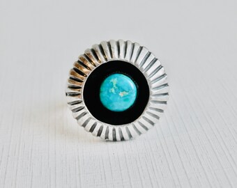 Vintage Navajo Turquoise Ring, Sterling Silver, Southwestern, Native American Jewelry, Size 7, Shadowbox 1960s-1970s, Vintage Turquoise, 925