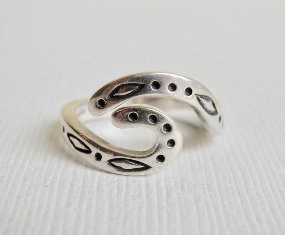 50% OFF  Silver Embossed Ring, BOMA Ring, Wraparo… - image 3