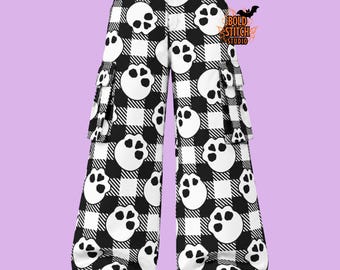 Black White Skull Print Cargo Pants, Gothic Wide Leg Trousers, Skeleton Alternative Pants, Grunge Streetwear, Custom Size