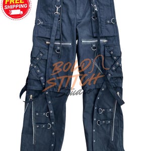 Black Gothic Techwear Cargo Pants – Punk Streetwear with Straps, Zippers, D-Rings | Cyber Y2K Grunge Utility Trousers for Men & Women
