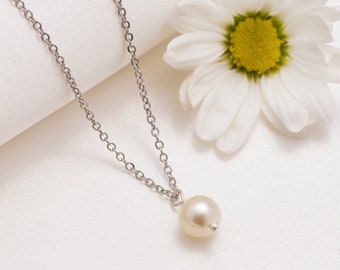 Cream Pearl Pendant Necklace, Dainty Pearl Necklace, Wedding Pearl Gift, Bridesmaid Gifts, Christmas Gift