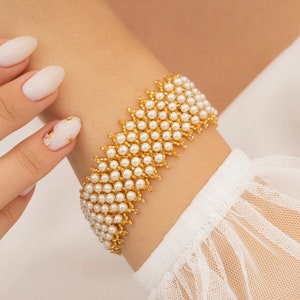 Bridal Gold Bracelet, Pearl Cuff Bracelet, Jewelry Gift for Women, Gold Wedding Idea, Bridesmaid Jewelry Gold