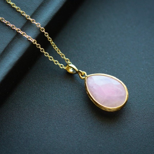 Raw Rose Quartz Necklace Gold, Rose Quartz Pendant, Healing Crystal Necklace, Healing Stone Gift, 30th Anniversary Gift, Mothers Day Gift