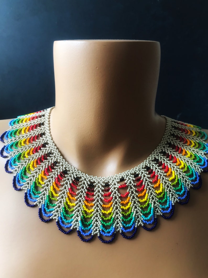 Collar LGBT delicado, collar de declaración arco iris, collar del orgullo gay, collar de collar multicolor imagen 8