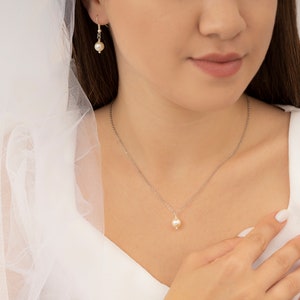 Crèmekleurige parelsieradenset, ketting en oorbellenset, bruiloftparelcadeau, bruiloftparelsieraden, verlovingscadeaus