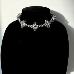 Triple Web Choker