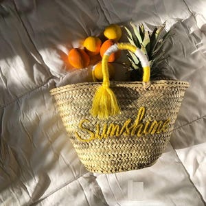 Personalized wicker basket, Handmade STRAW BAG, Mother&#39;s Day, Custom text, Decorative wicker basket with pompoms