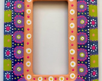 Płytka przełącznika Ręcznie malowana pojedyncza płytka przełącznika światła ściemniacza/kołyski "Kalejdoskop" Unikalna płytka przełącznika Ella Bella VT autorstwa LM McGrath