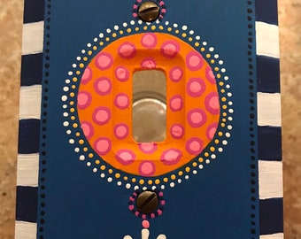 Switch plate Hand painted single toggle switch plate &quot;Teal with Daisies&quot;