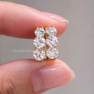 Lab Diamond Huggie Earrings, Three-Diamond Hoop Earrings, 18K/14K/10K Gold Diamond Huggies, Anniversary, Birthday, Gift for her, Everyday