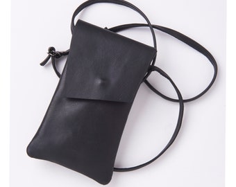 Leather crossbody phone bag with adjustable strap and pocket - Suitable for iPhone 15 Pro Max  and Galaxy S24 Ultra (or earlier models)
