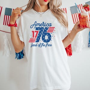 Independence Day Patriotic Tee, 4th of July Vintage Shirt, American Aesthetic Tee, Gift for Her, Holiday Shirt