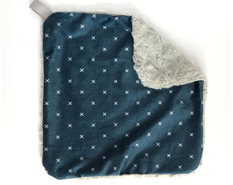 slate x cuddle blanket, minky blanket, minky blankie, minky lovey, baby blankie, blue crib blanket, new baby gift, modern nursery