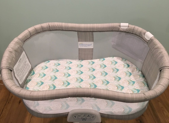 dock a tot in halo bassinest