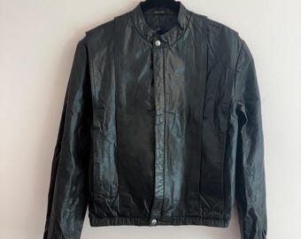 Y2K Schwarze Leder Bomberjacke | Entspannte Passform, Größe S-M