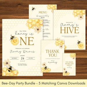 Paquete de 5 piezas para fiesta de primer cumpleaños con temática de abejas: invitación editable, cartel de bienvenida, menú, etiqueta de recuerdo / Plantilla imprimible de Canva "Little Honey is One"