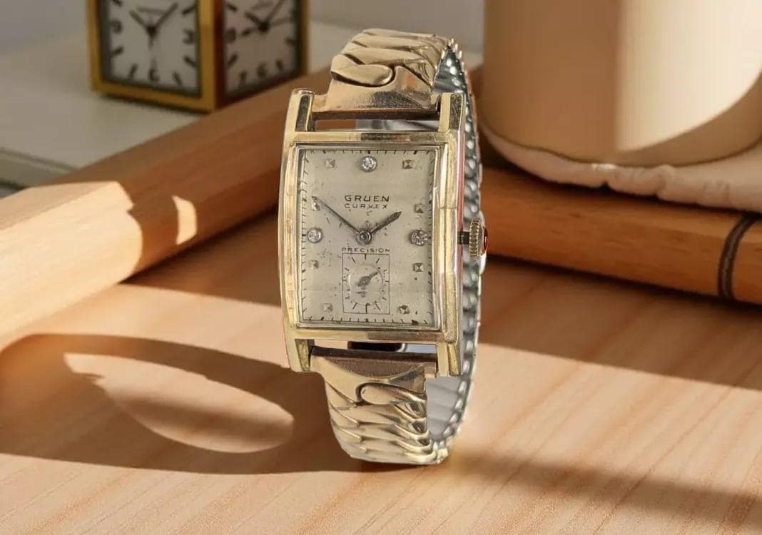 Vintage Gruen Curvex Watch, 14k Yellow Gold (1935-1948 Art Deco