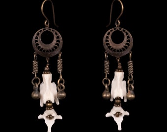 Vertebrae Earrings - Dora