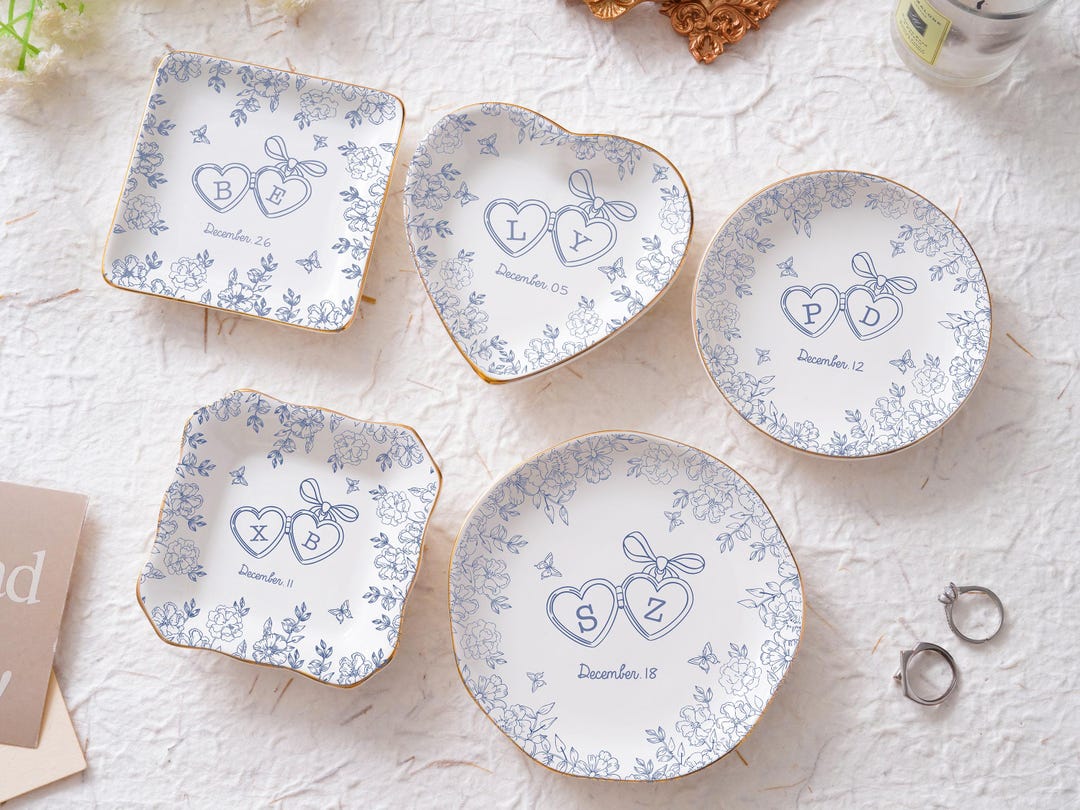 Custom Engagement Ring Dish, Personalized Ceramic Locked Ring Dish ...