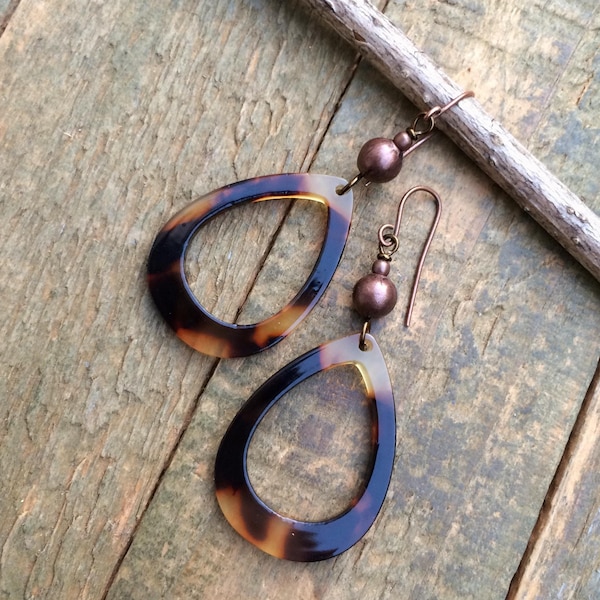 Pink Tortoise Shell Earrings main image 0