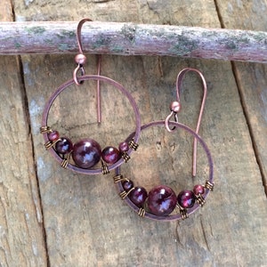 Garnet Earrings, Copper Hoop Earrings, Birthstone Jewelry, Red Stone Earrings, Minimalist Hoop Earrings, Copper Earrings