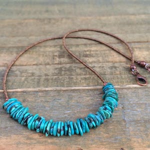 Blue Green Turquoise Necklace, Layering Turquoise Chip Necklace, Stack Necklace, Bead Necklace, Turquoise Choker, Bead Jewelry Set