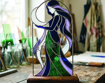 Patrón de vidriera de la Diosa de la Luna: Plantilla de atrapasoles de mujer con luna creciente, arte celestial femenino para hacer tú mismo (descarga digital, n.° 04-178TH)