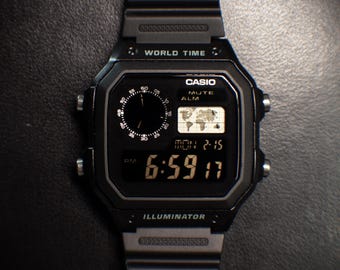 Modificaciones de misión: Reloj digital Casio AE1200 Hydro Blackout personalizado "Essentials" (Royale)