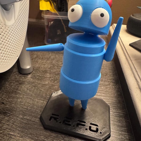 Figura personalizada de R.E.P.O.