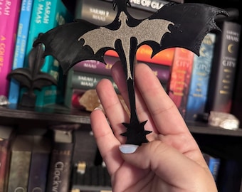 Fourth Wing Dragon Book insert, Fourth Wing Dragon bookshelf, Black & Gold dragon figurines for bookshelf