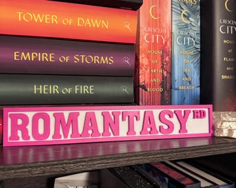 Znak Romantasy na półkę na książki