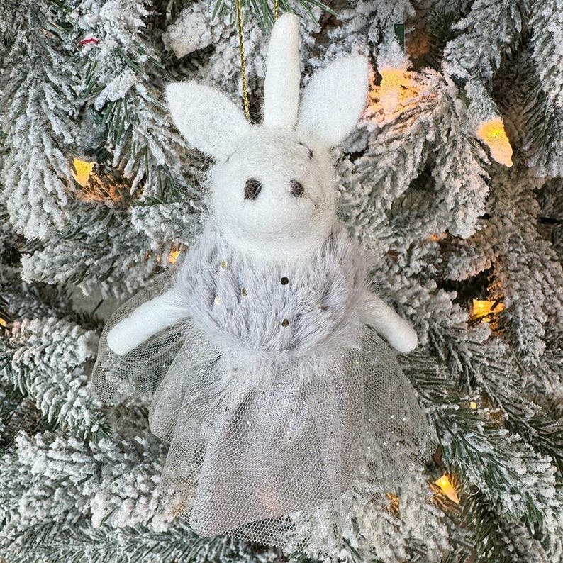 Knollwood Lane Animals Ornament