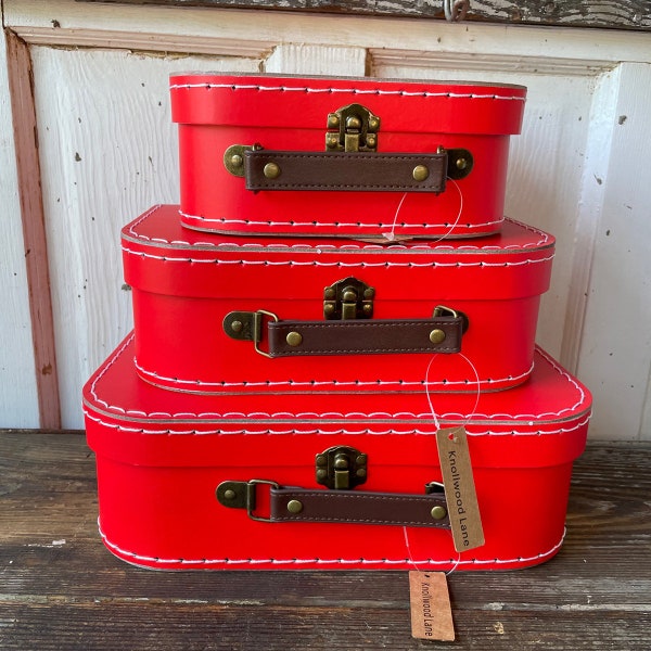 Red Suitcases | Gifts under 18 | Paper Suitcases