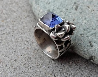 Sterling silver oxidized wide band Armenian ring with blue sapphire corundum gemstone and succulents, rustic, silversmith, ethnic, botanical