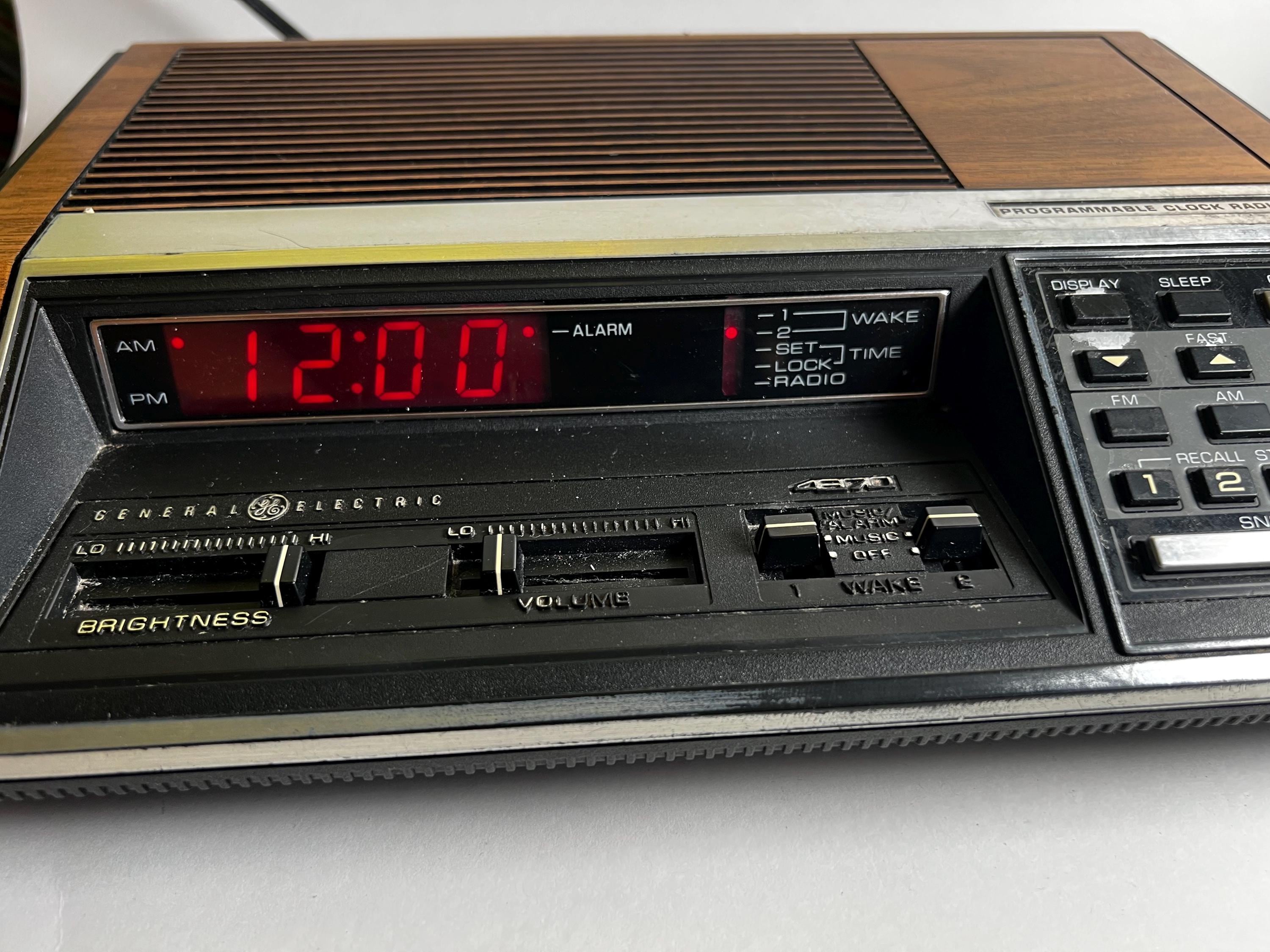 Gé radio alarm clock - Etsy 日本