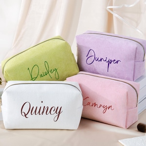 Personalized Bridesmaid Makeup Bag, Custom Travel Toiletry Bag, Bridesmaid Gifts, Embroidered Cosmetic Bag, Bridal Party Gifts, Gift for her