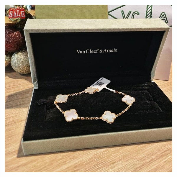 Classic 18k gold Alhambra bracelet 5 18k gold pearl patterns Give her VCA 750 Gold/ ultimate sophistication with 18k gold bracelet