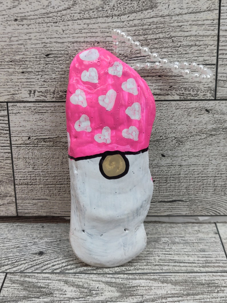 Gnome Oyster Shell Ornament Hand Painted Christmas Tree Ornament Gnome for the Holidays Pink Hearts image 2