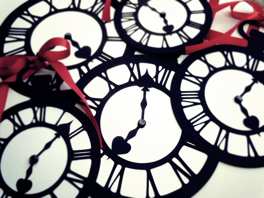 Alice in Wonderland Party Decoration Printable Pocket Watch/ Clock ...
