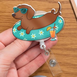 Dachshund Badge Reel, Dog ID Badge Clip Gift for Vet Tech, Dog Lover Office Accessory, Funny Dog Gift for Vet Tech/Nurse/Teacher