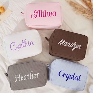 Embroidered Makeup Bag, Personalized Cosmetic Bag, Bridesmaid Makeup Bag, Monogrammed Makeup Bag, Monogrammed Toiletry Bag, Bridesmaid Gifts