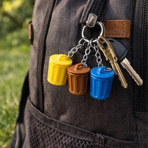 Mülltonnen-Schlüsselanhänger – Mini-Mülleimer in Wunschfarbe