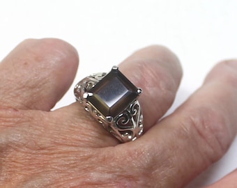 Topaz Dinner Ring with Filigree Band, Rectangular Cut, Women's High Fashion Jewelry, Size 9.5