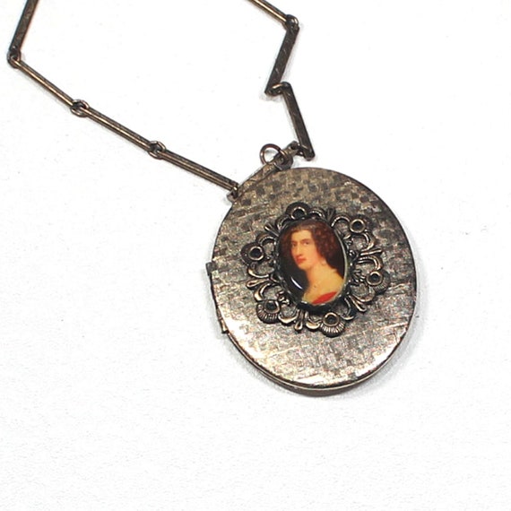 Vintage Victorian Locket Pendant, Vintage Photo L… - image 1