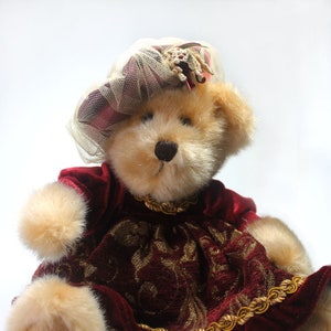Vintage Musical Teddy Bear: Dan Dee Collector&#39;s Choice