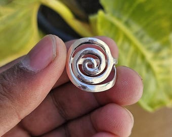 925 Sterling Silber Spiral Ring - Handgemachter Minimalistischer Schmuck - Swirl Ring für Frauen - Ostern & Muttertag Schmuck - Einzigartiges Geschenk für Sie